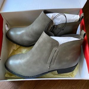 American Rag booties